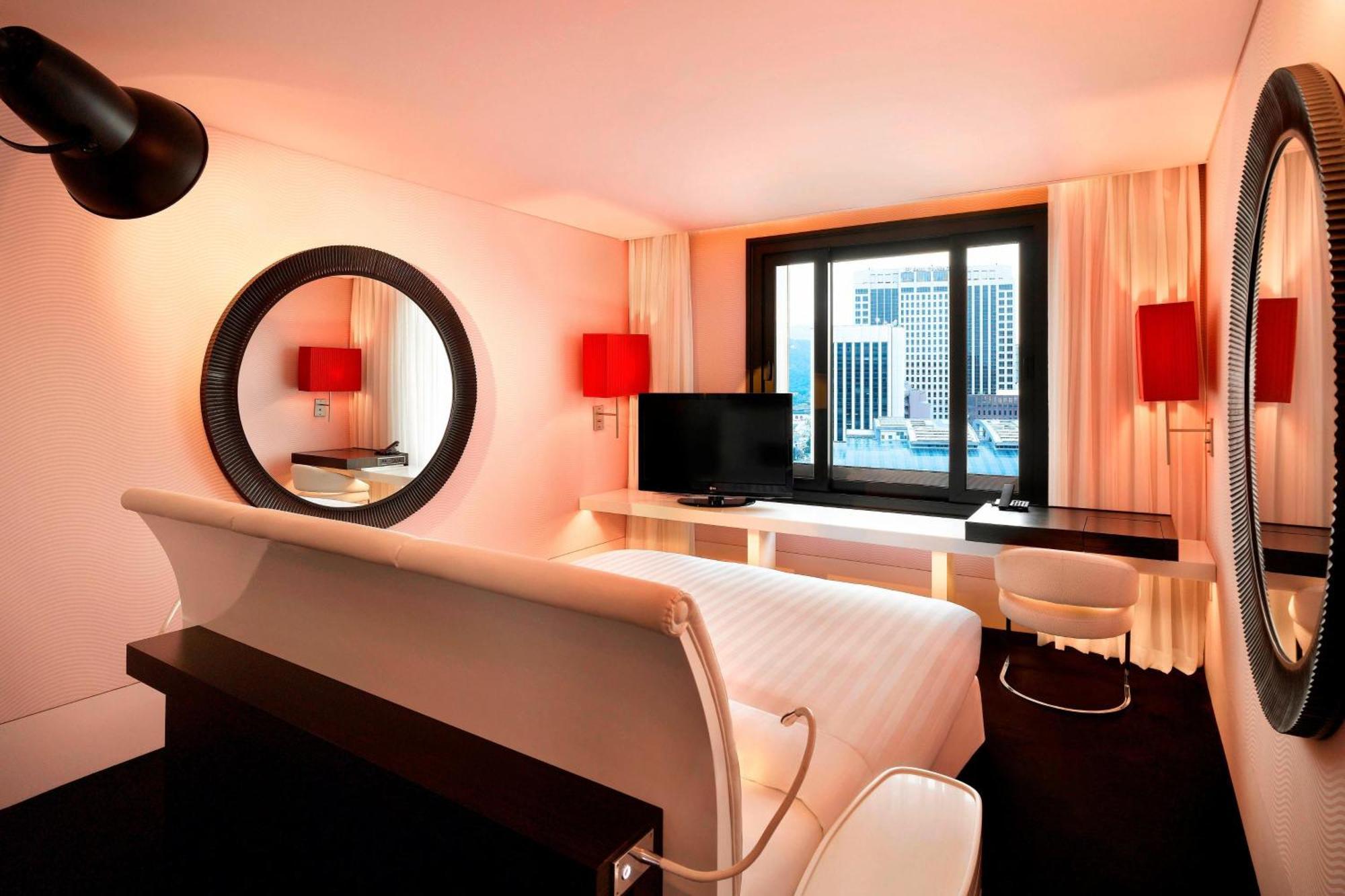 The Plaza Seoul, Autograph Collection Hotel Exterior photo